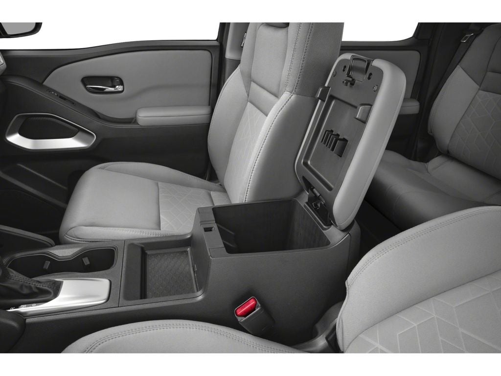 2026 Nissan Frontier Base