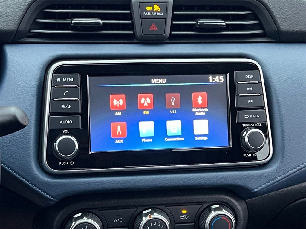 2025 Nissan Versa 1.6 SV