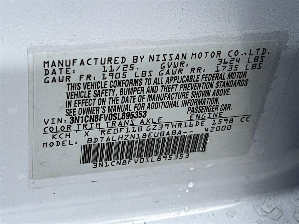 2025 Nissan Versa 1.6 SR