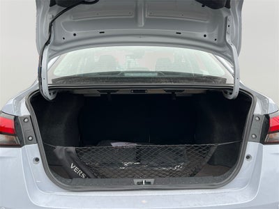 2025 Nissan Versa 1.6 SR