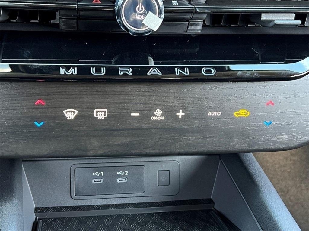 2025 Nissan Murano SV