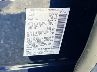 2025 Nissan Murano SL