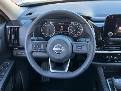 2025 Nissan Pathfinder SV / Premium Package
