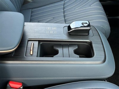 2025 Nissan Ariya PLATINUM+ e-4ORCE