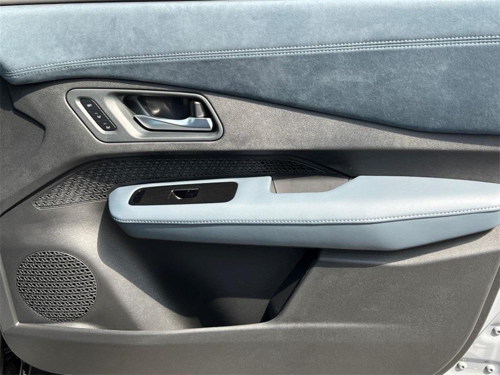 2025 Nissan Ariya PLATINUM+ e-4ORCE