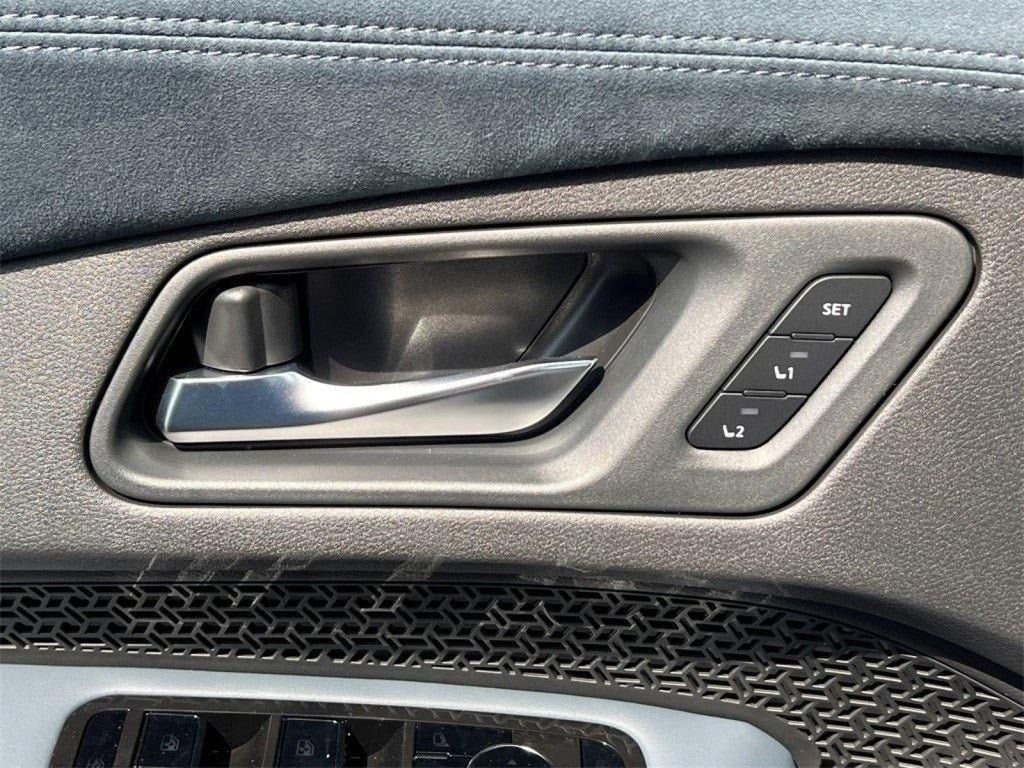 2025 Nissan Ariya PLATINUM+ e-4ORCE