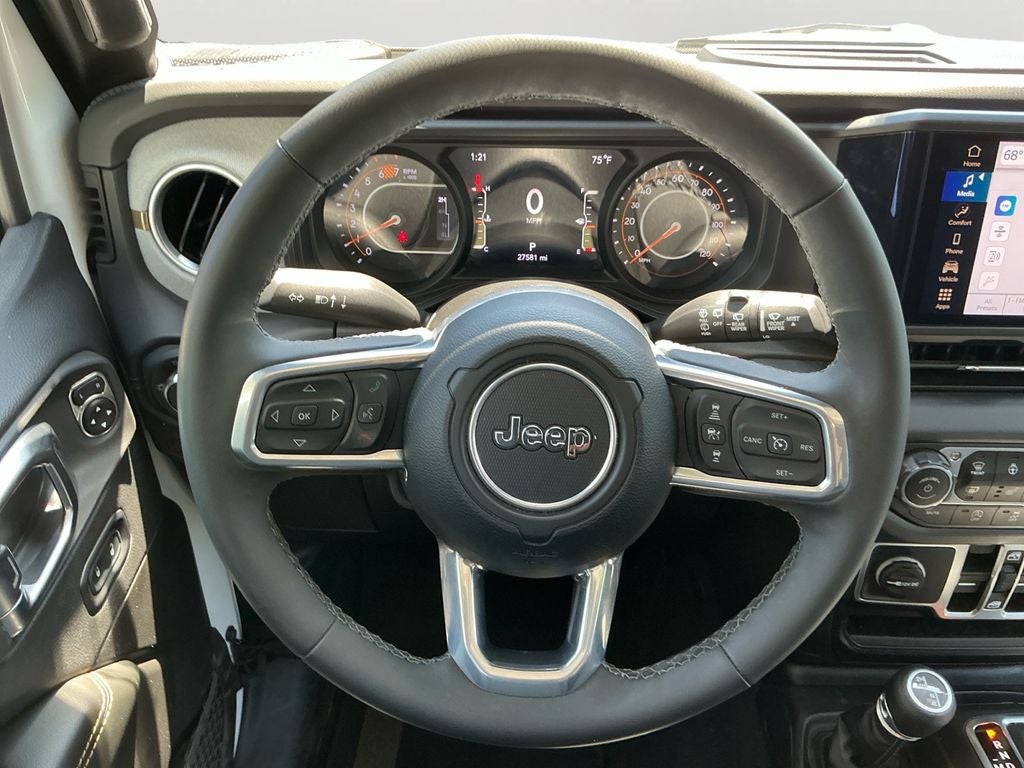 2025 Jeep Wrangler Sahara