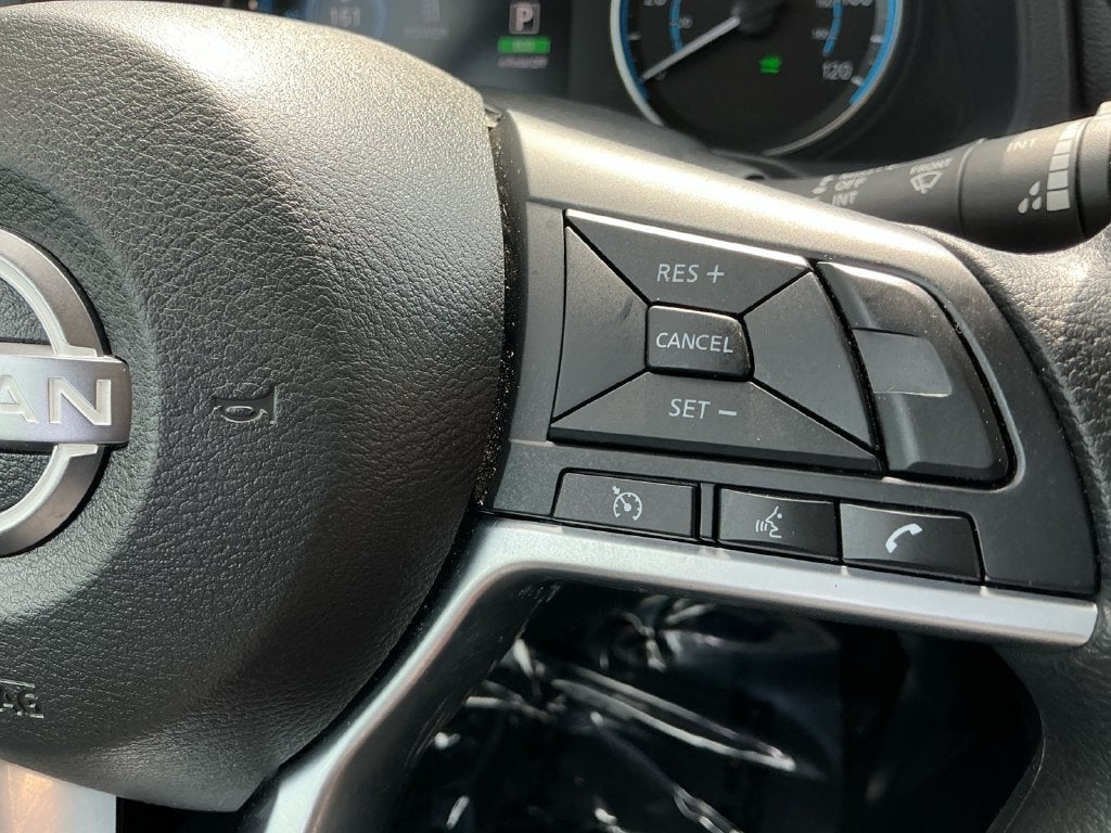 2025 Nissan Leaf S