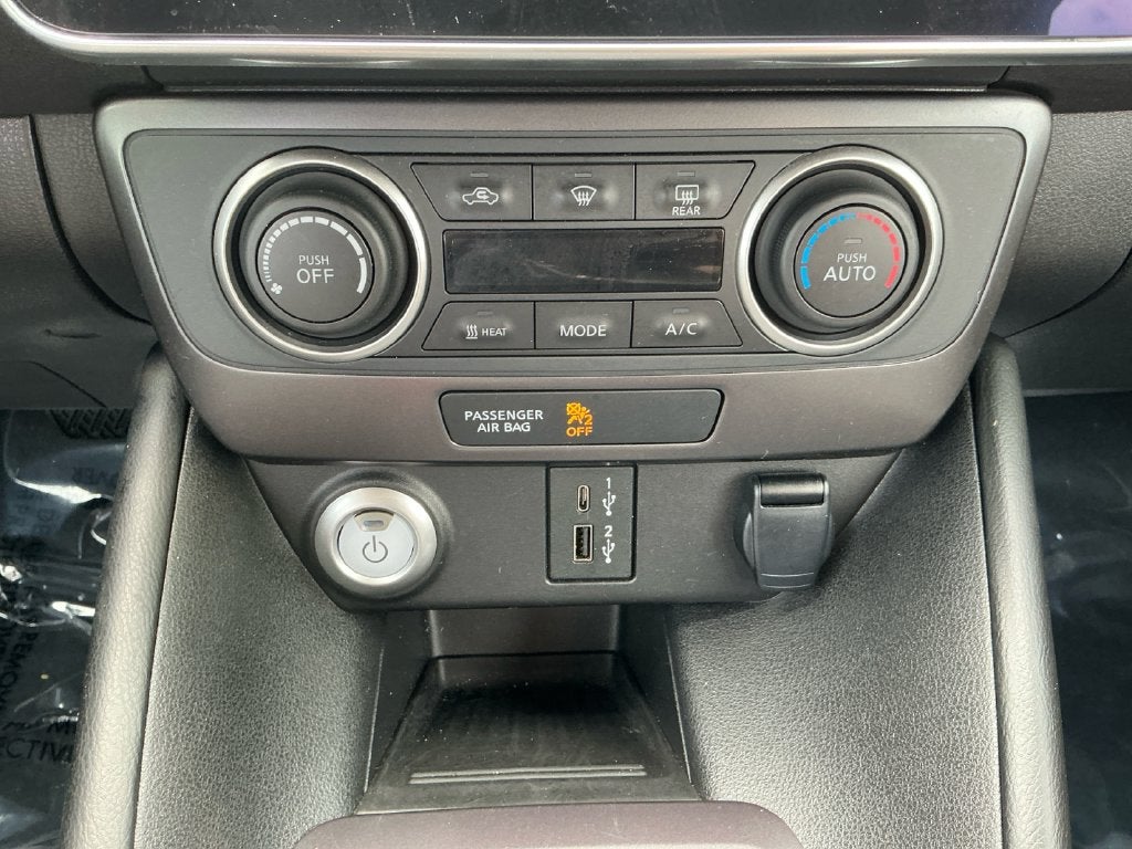 2025 Nissan Leaf S