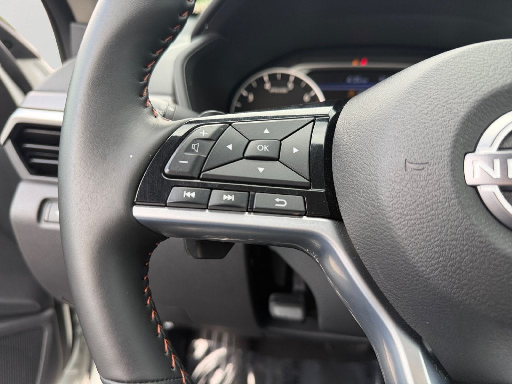 2025 Nissan Altima 2.5 SR