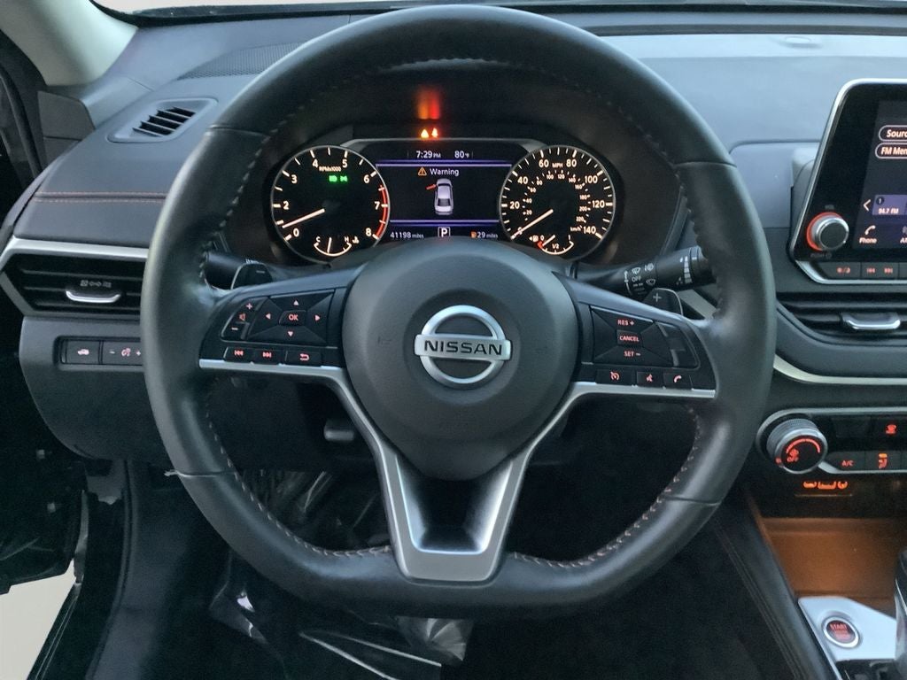 2022 Nissan Altima 2.5 SR Low Miles