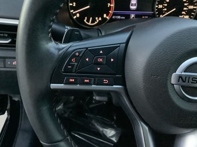 2022 Nissan Altima 2.5 SR Low Miles