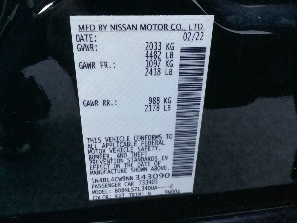 2022 Nissan Altima 2.5 SR Low Miles