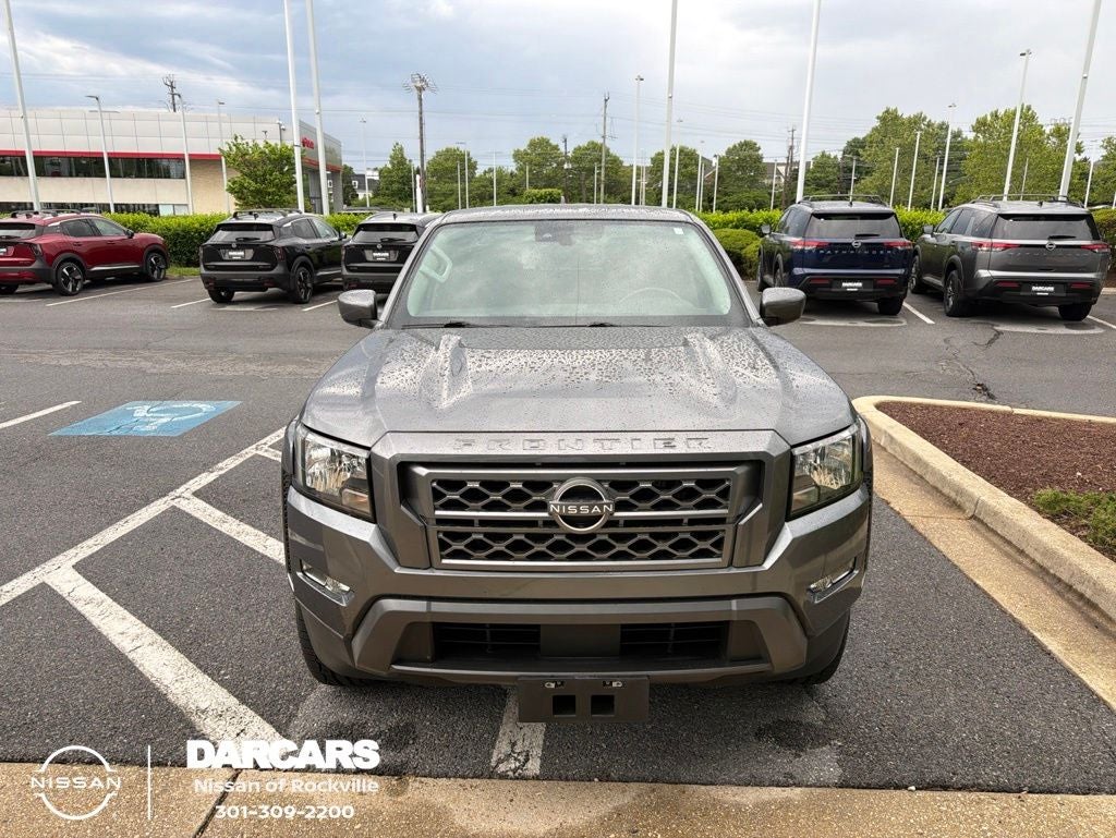 2022 Nissan Frontier SV