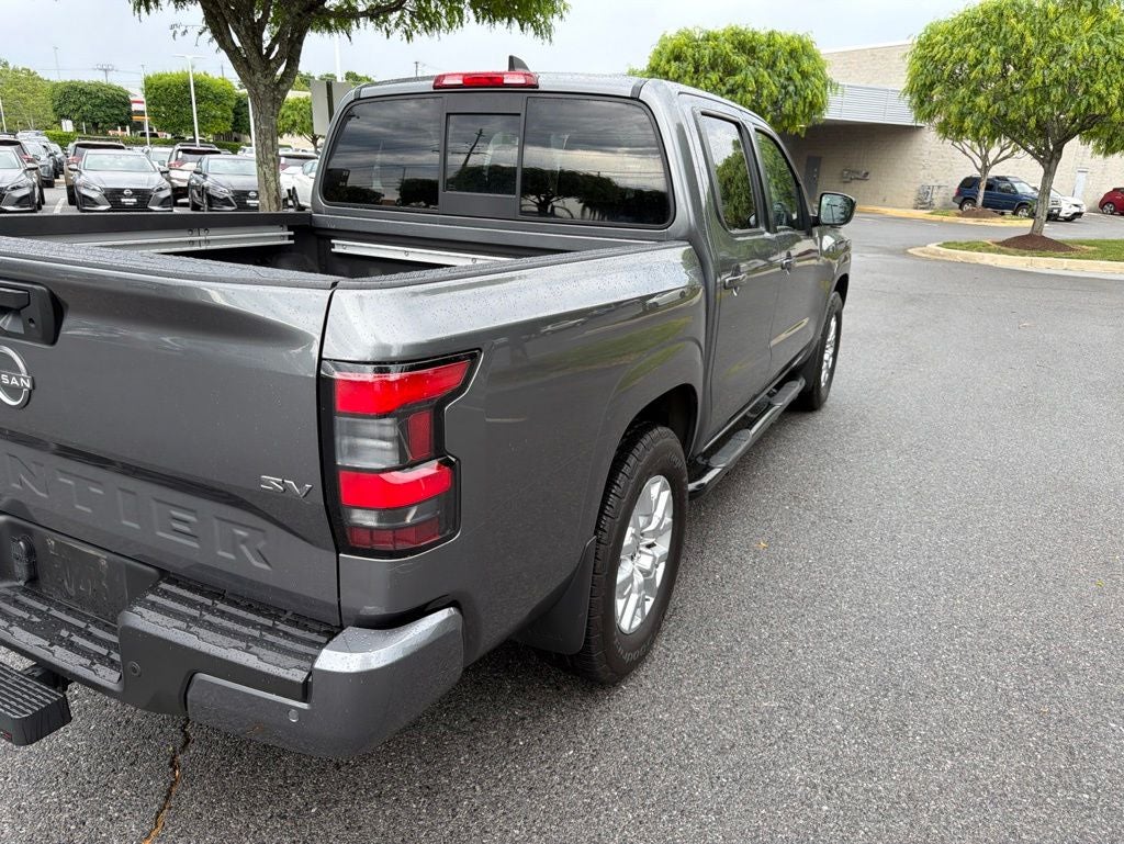 2022 Nissan Frontier SV