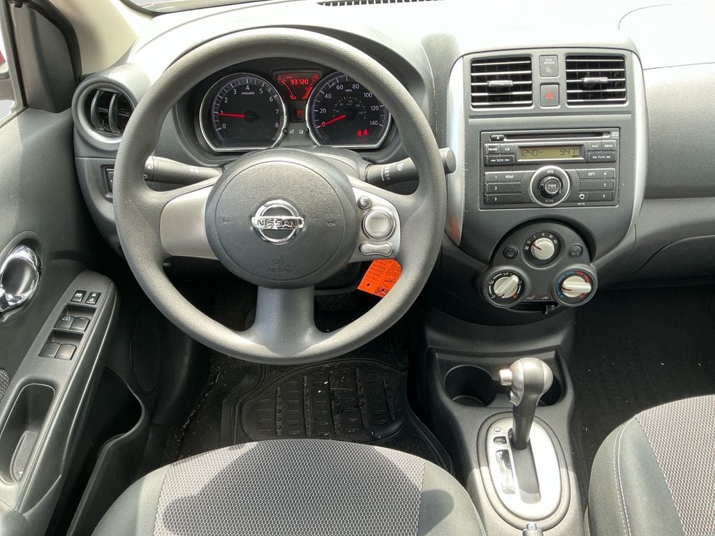 2014 Nissan Versa 1.6 SV
