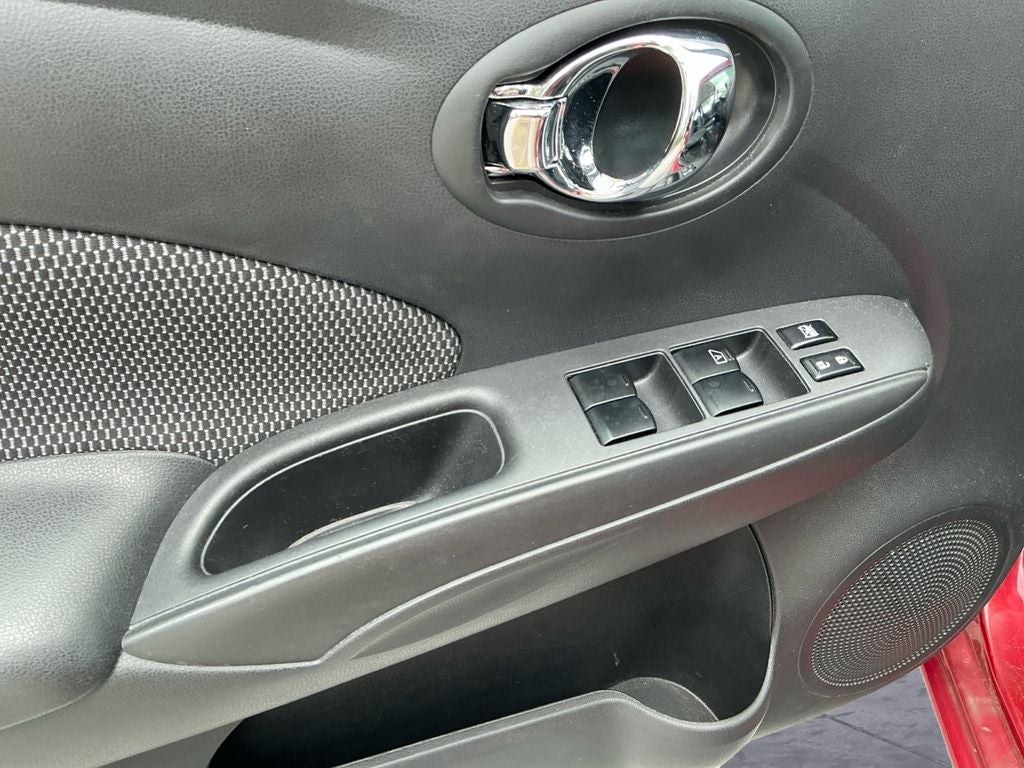2014 Nissan Versa 1.6 SV