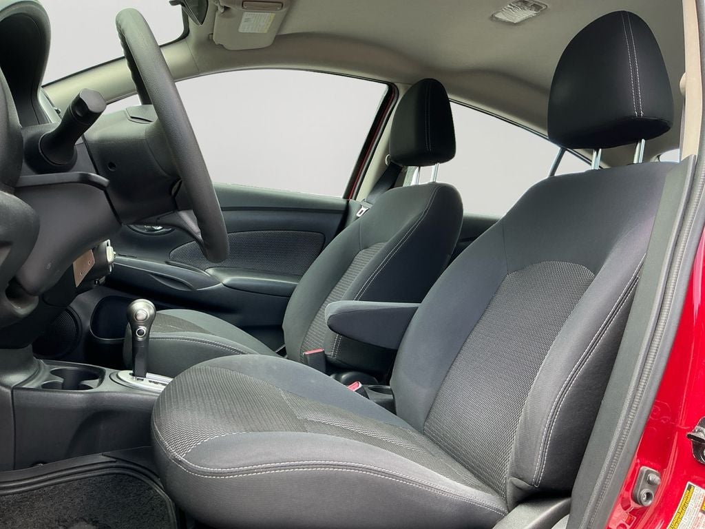 2014 Nissan Versa 1.6 SV