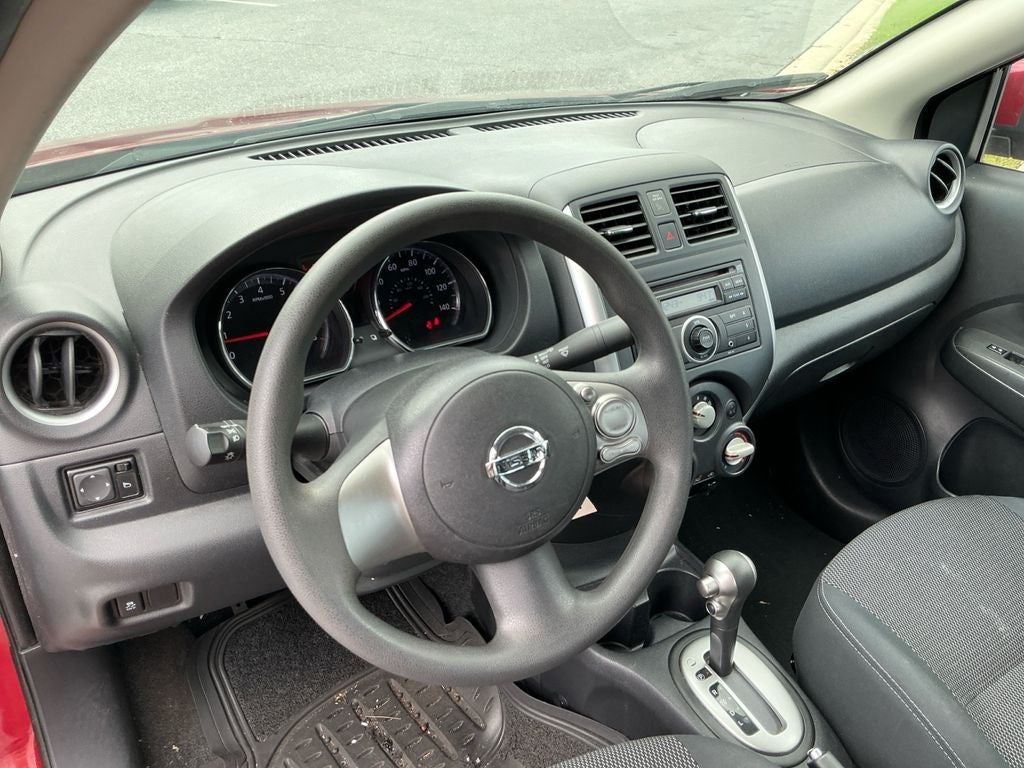 2014 Nissan Versa 1.6 SV
