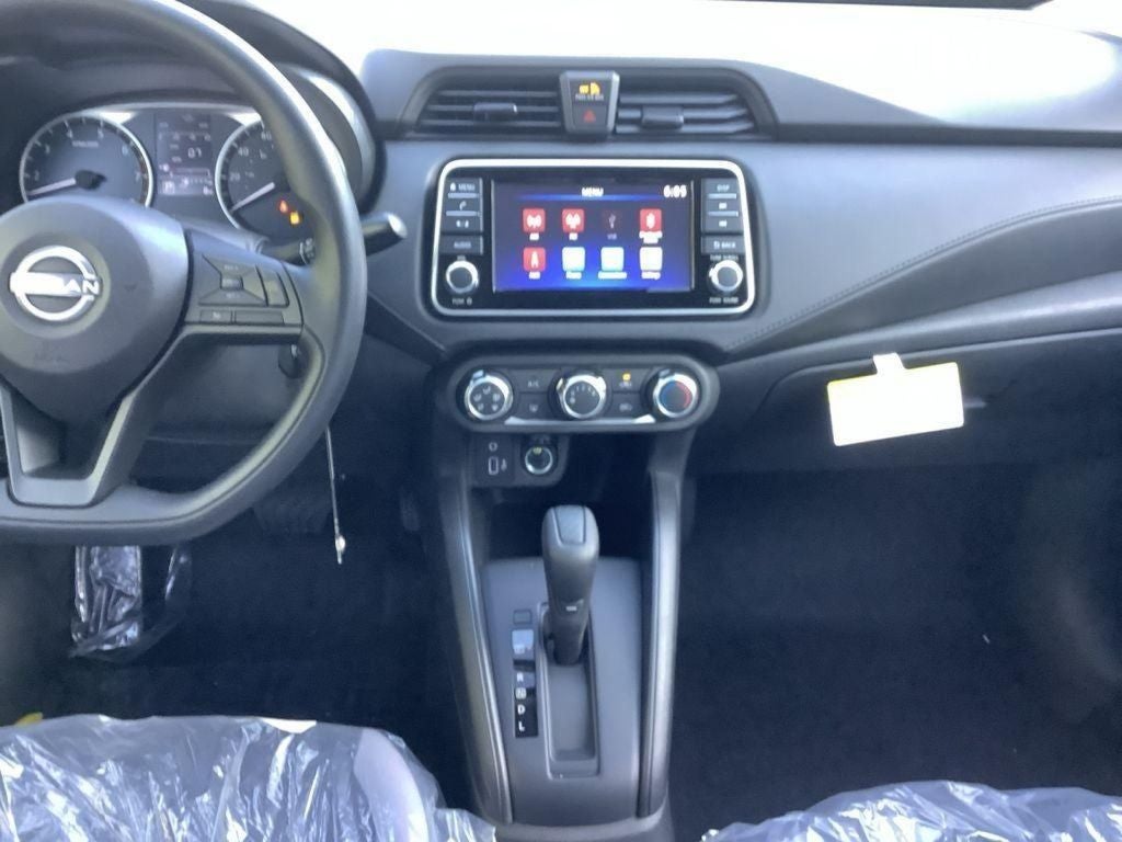 2025 Nissan Versa 1.6 S