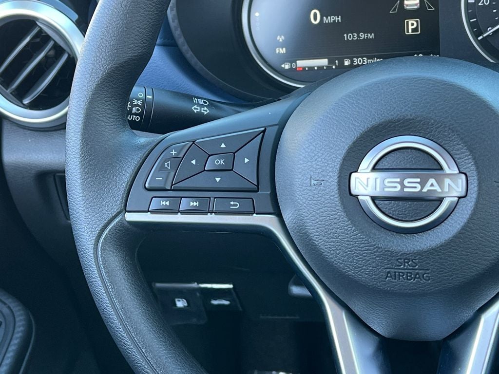 2025 Nissan Versa 1.6 SV Executive Release