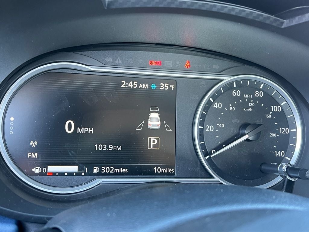 2025 Nissan Versa 1.6 SV Executive Release