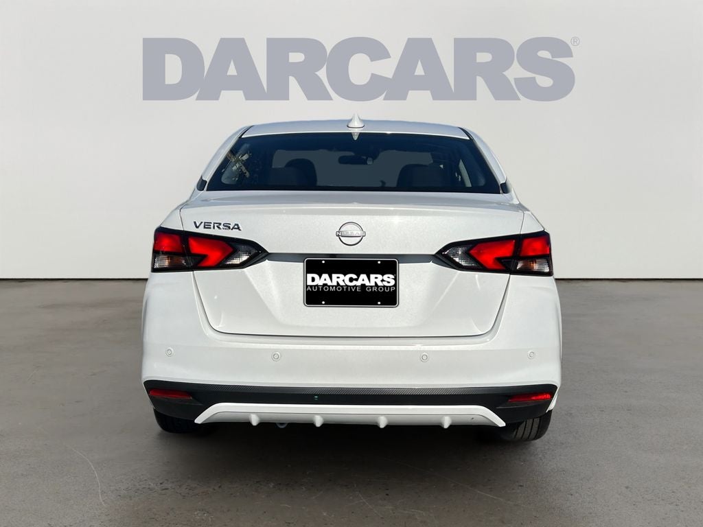 2025 Nissan Versa 1.6 SV Executive Release