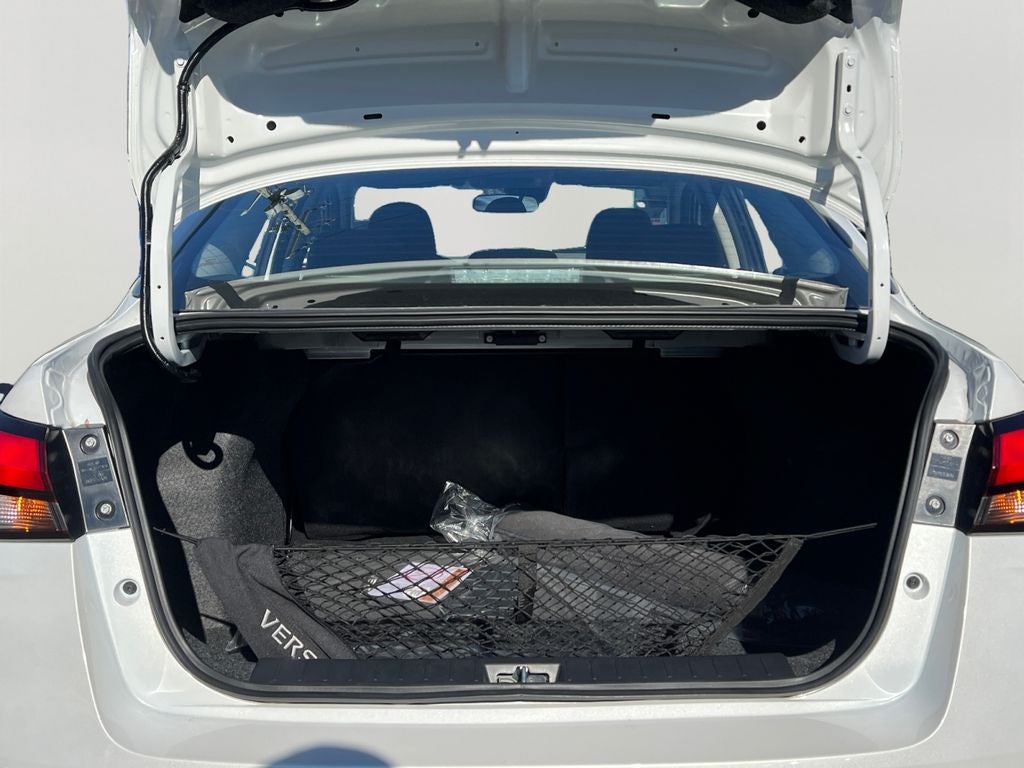 2025 Nissan Versa 1.6 SV Executive Release