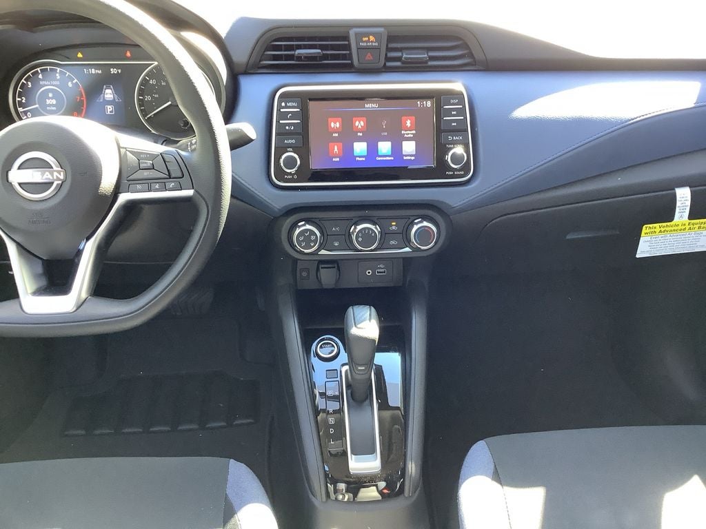 2025 Nissan Versa 1.6 SV