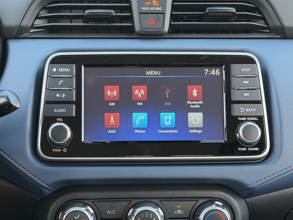 2025 Nissan Versa 1.6 SV