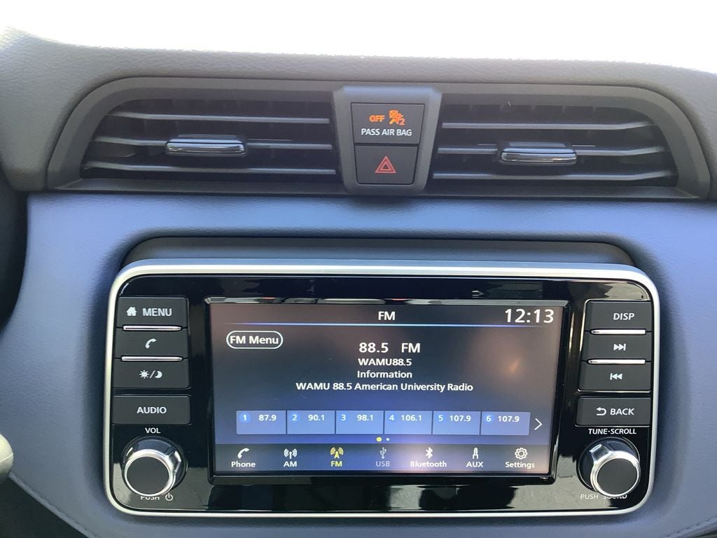 2025 Nissan Versa 1.6 SV