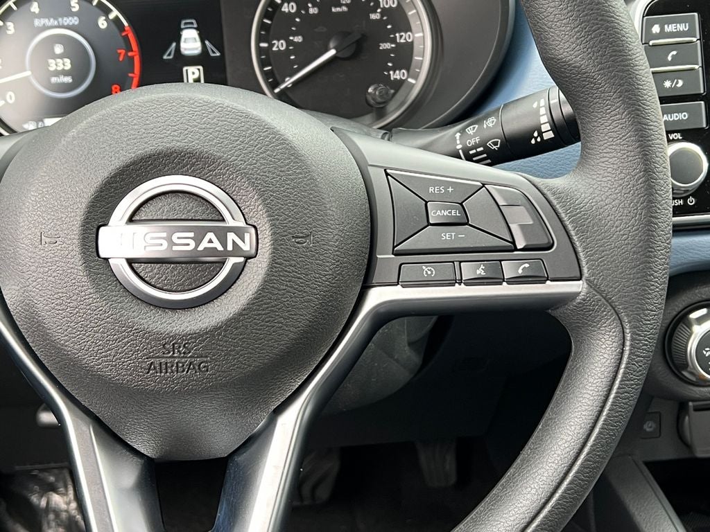 2025 Nissan Versa 1.6 SV EXTRA LOW MILEAGE