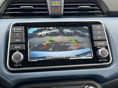 2025 Nissan Versa 1.6 SV EXTRA LOW MILEAGE