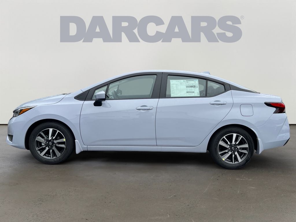2025 Nissan Versa 1.6 SV EXTRA LOW MILEAGE
