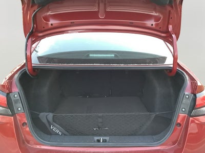 2025 Nissan Versa 1.6 SR