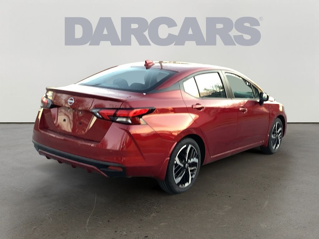 2025 Nissan Versa 1.6 SR