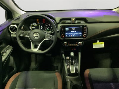 2025 Nissan Versa 1.6 SR