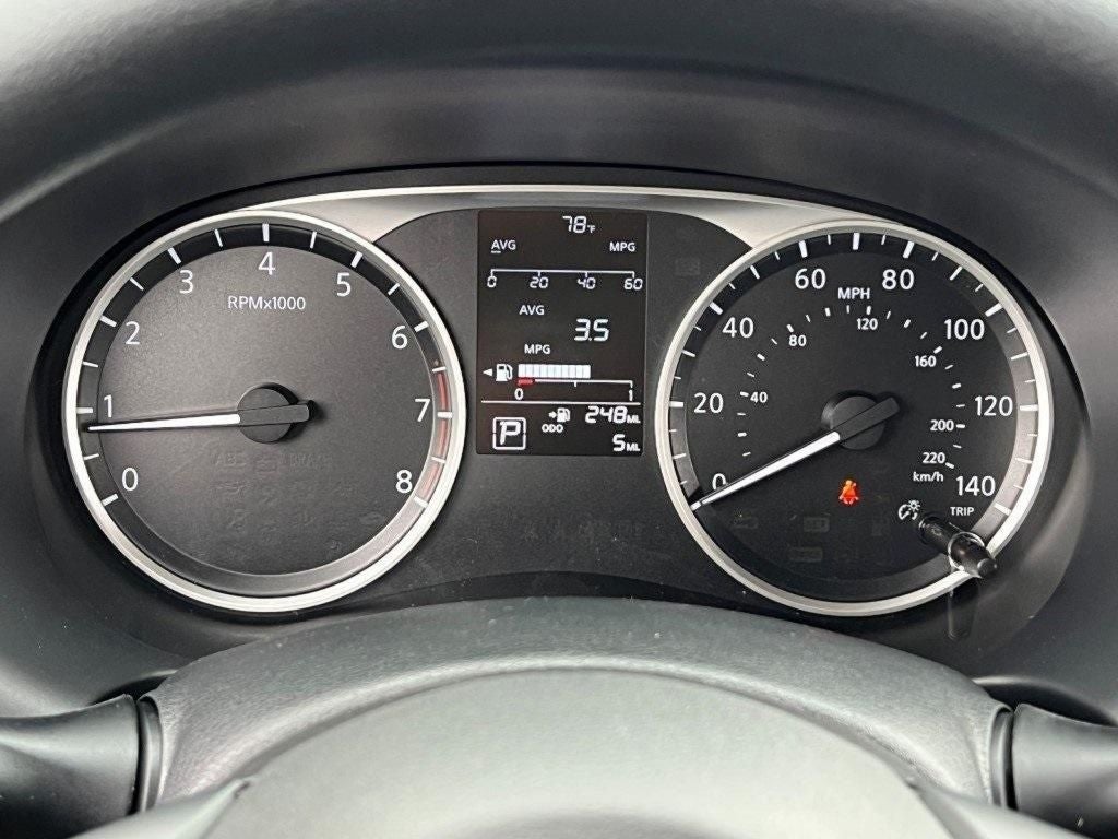 2025 Nissan Kicks Play S