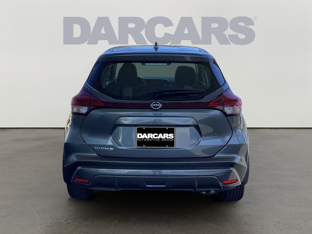2025 Nissan Kicks Play S