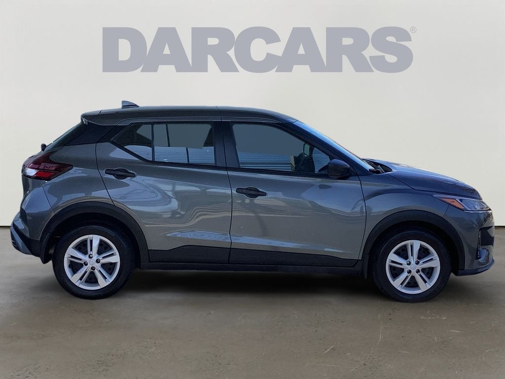2025 Nissan Kicks Play S