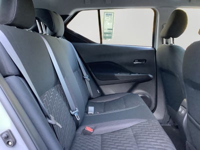 2023 Nissan Kicks SV Low Mileage