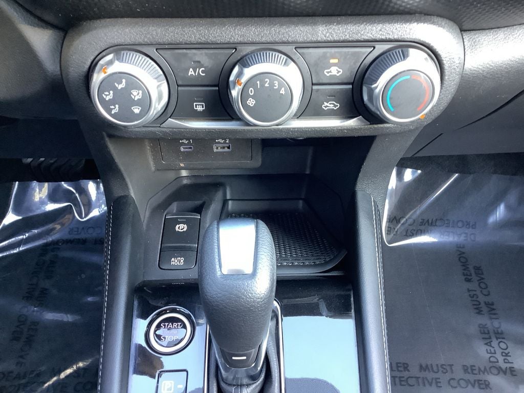 2024 Nissan Kicks SV