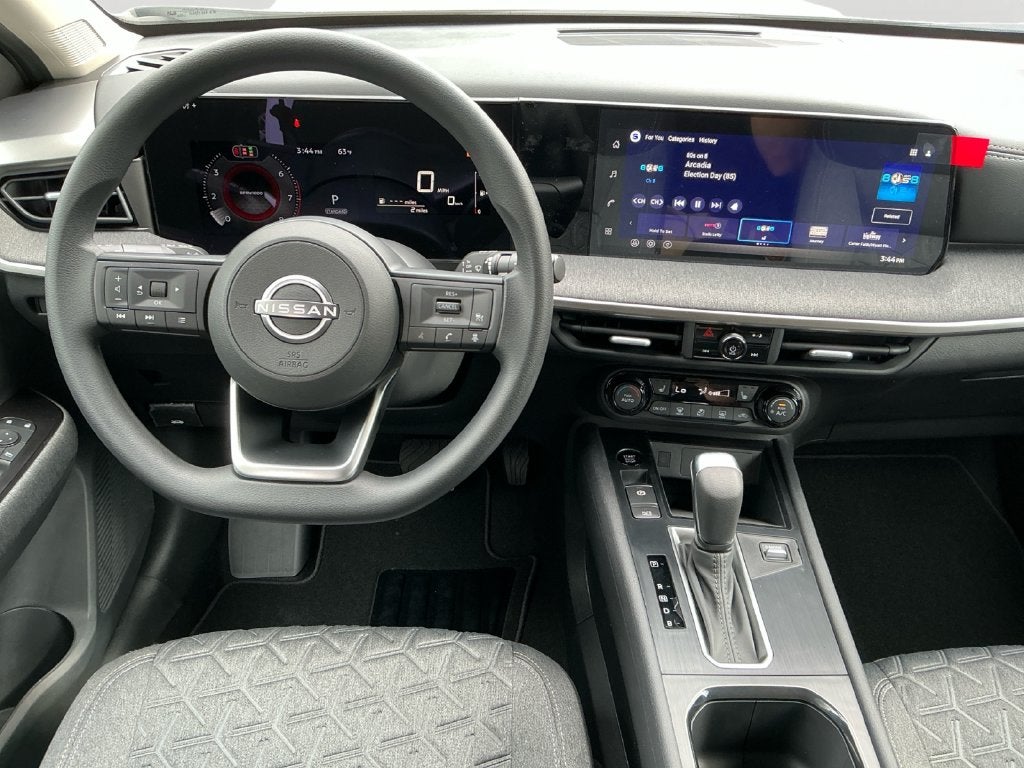 2027 Nissan Kicks SV