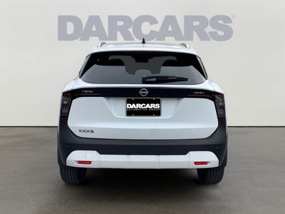 2026 Nissan Kicks SV