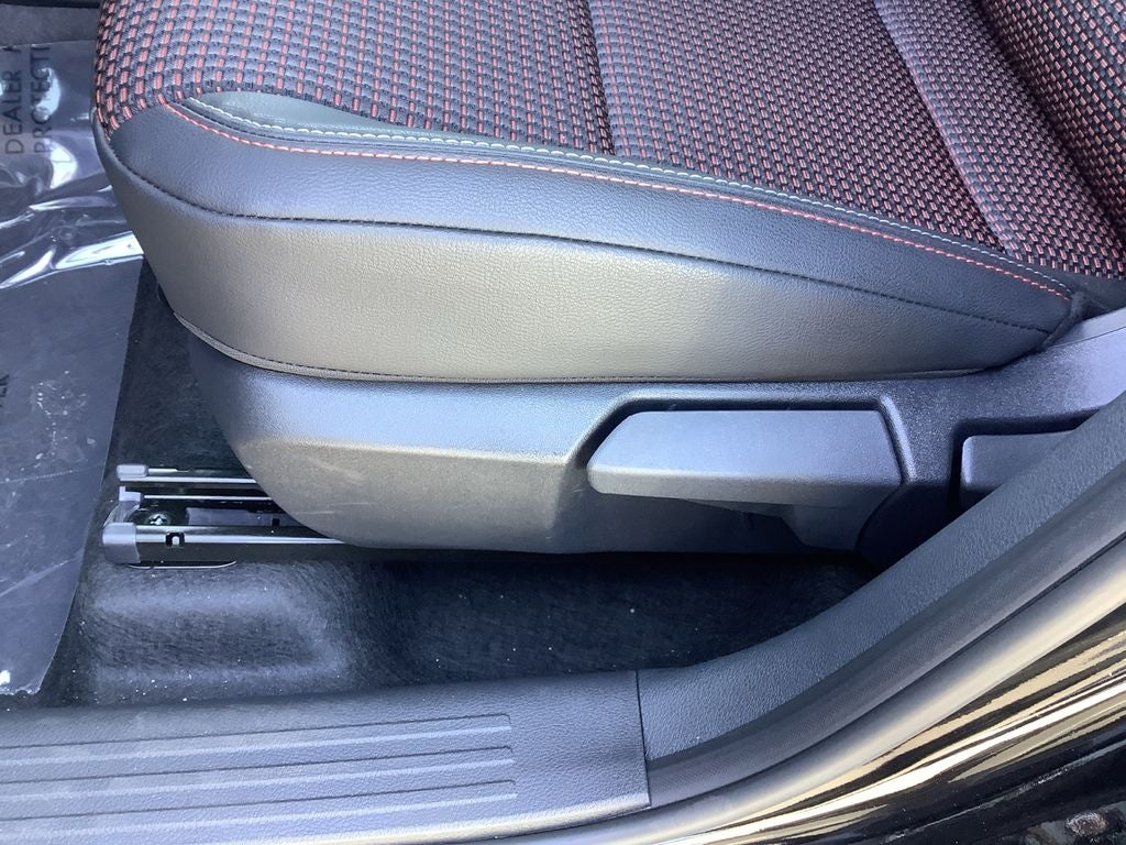 2026 Nissan Kicks SR Executive Release