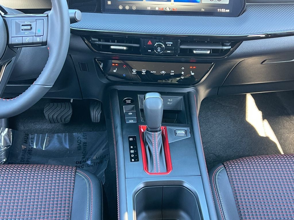 2026 Nissan Kicks SR Executive Release