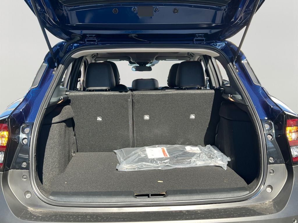 2026 Nissan Kicks SR Executive Release