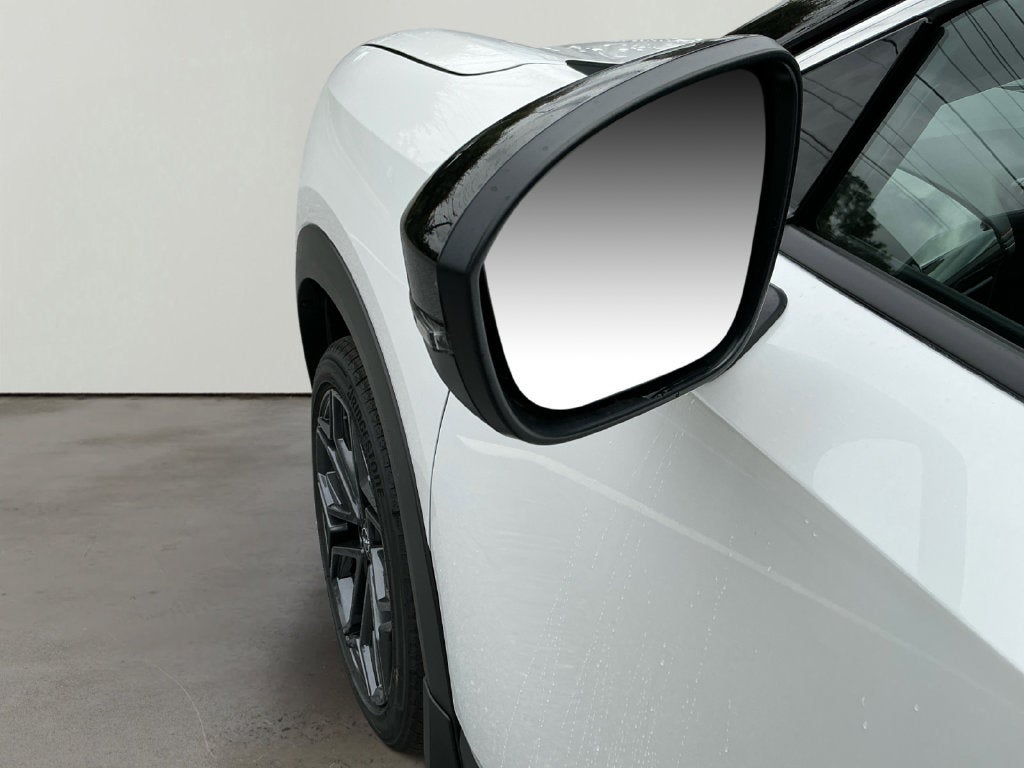 2027 Nissan Kicks SR