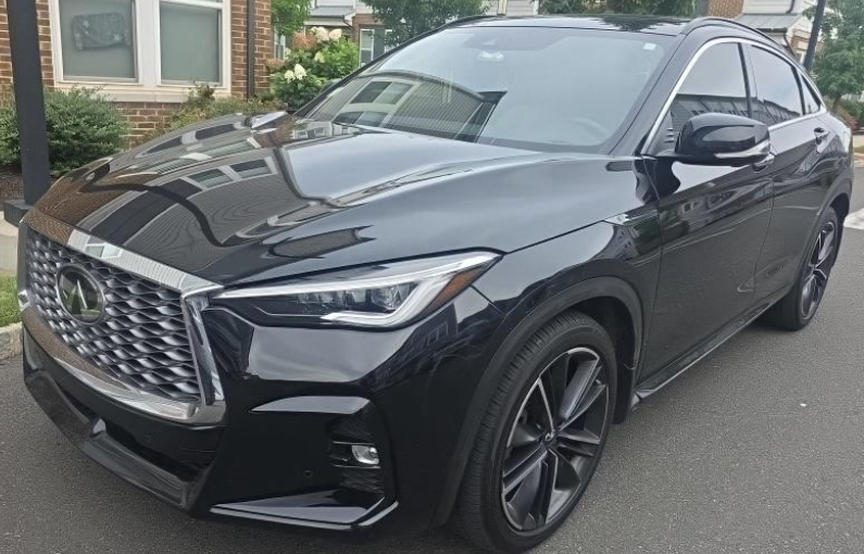 2023 INFINITI QX55 ESSENTIAL