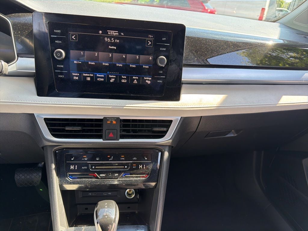 2025 Volkswagen Taos 1.5T SE